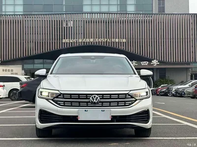 2024 Volkswagen Sagitar 300TSI DSG Surpass Edition, фото 2, лот 10457807