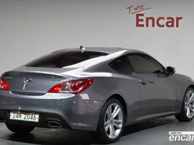 2010 Hyundai Genesis 380 GT-R, фото 2, лот 10134906