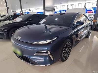 2025 Geely Galaxy Galaxy Xingyao 8 130km EM-P Starship Edition, фото 1, лот 10834507