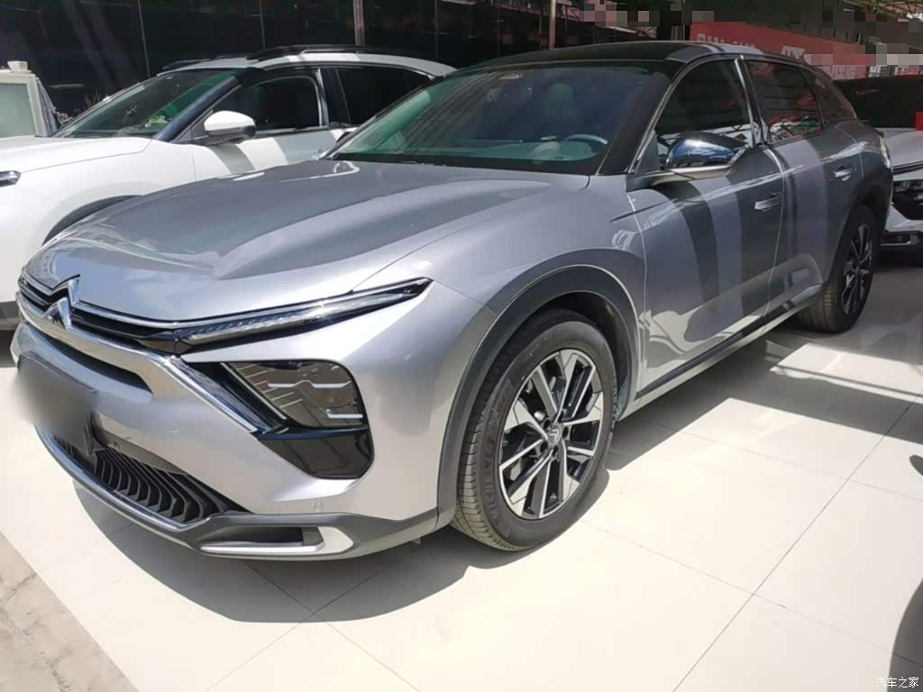 2023 Citroën Versailles C5 X 1.6T Momentum, фото 2, лот 10378743