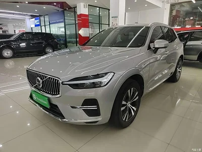 2022 Volvo XC60 B5 AWD R-Design, фото 2, лот 10366705