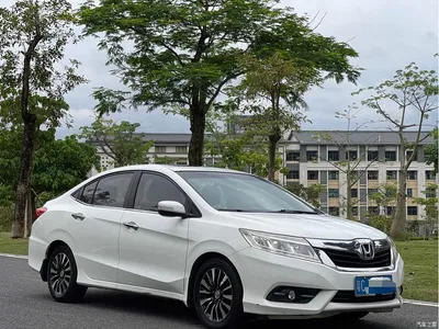 2013 Honda Lingpai 1.8L Automatic Luxury Edition, фото 3, лот 10827484