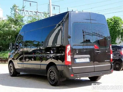 2020 Renault Master 2.3 13-Seater, фото 3, лот 10586622