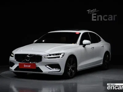 2021 Volvo S60 B5 Inscription, фото 1, лот 10124638