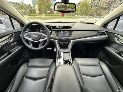 2017 Cadillac XT5 Anniversary Edition 28T 4WD Luxury, фото 3, лот 10309636