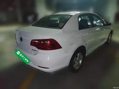 2014 Volkswagen Bora 1.6L Manual Fashion, фото 4, лот 10600072