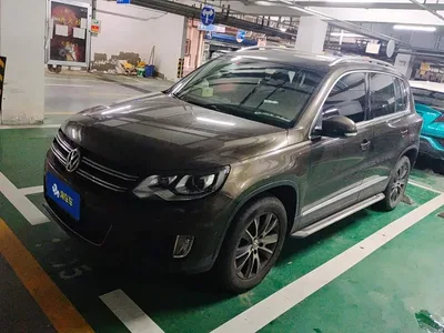 2013 Volkswagen Tiguan 1.8TSI Automatic 2WD Luxury Model, фото 1, лот 10478206