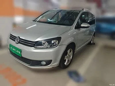 2015 Volkswagen Touran 1.4T Manual Comfort Edition 5-seater, фото 1, лот 10606258