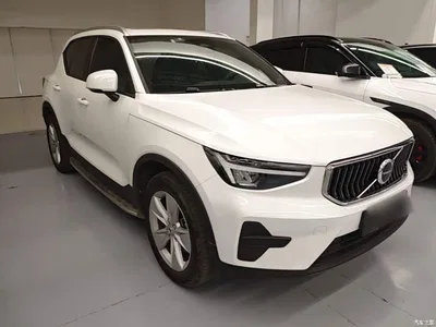 2024 Volvo XC40 B3 Smart Drive Fashion Edition, фото 4, лот 10898640