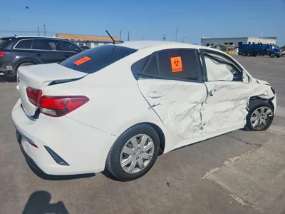 2021 KIA RIO LX, фото 3, лот 10777785