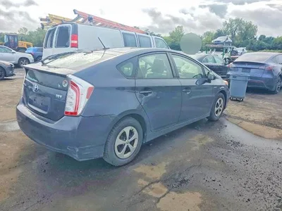 2013 TOYOTA PRIUS FOUR, фото 3, лот 10516601