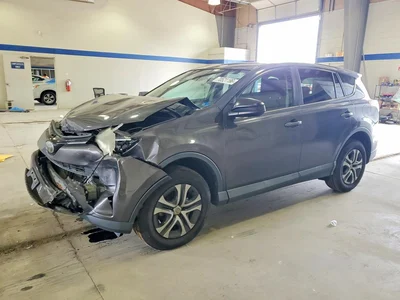 2018 TOYOTA RAV4 LE, фото 1, лот 11311335