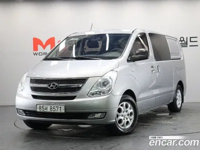 2011 Hyundai Starex 5-Seater VAN, фото 1, лот 10219450