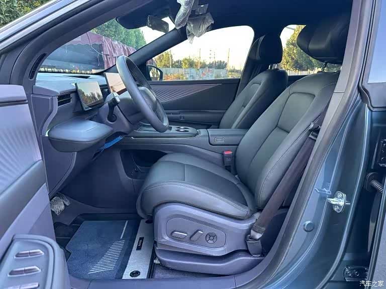 2026 Nissan NX8 LiDAR Edition, фото 4, лот 10405597