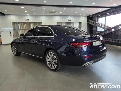 2023 Mercedes-Benz E-Class E350 4MATIC Exclusive, фото 4, лот 10064689
