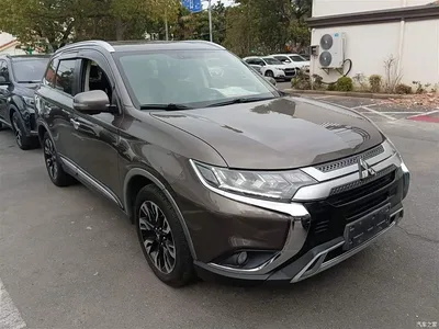 2019 Mitsubishi Outlander 2.4L 4WD Deluxe Edition 7-seater China V, фото 4, лот 10340670