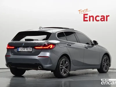 2023 BMW 1-Series 120i Sports, фото 2, лот 10221406