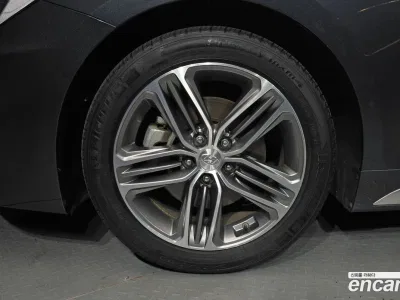 2018 Hyundai Grandeur 3.0 Exclusive, фото 4, лот 10062163