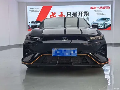 2025 Changan UNI-V 2.0T Sport Version, фото 2, лот 10251353