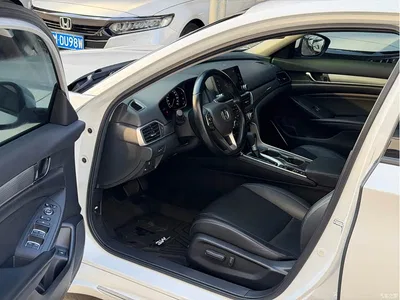 2018 Honda Accord 260TURBO Luxury Edition China VI, фото 3, лот 10428335
