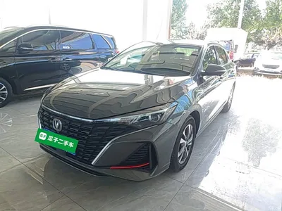 2022 Changan Eado PLUS Blue Whale NE 1.4T GDI DCT Premium Edition, фото 1, лот 10253449