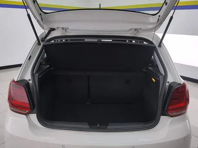2016 Volkswagen Polo 1.6L Automatic Comfort, фото 4, лот 10335385