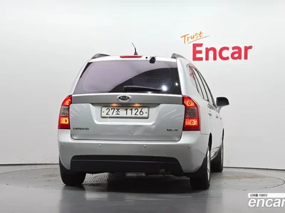 2008 Kia Carens LPI 2.0 GLX, фото 4, лот 11194175
