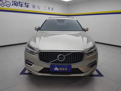 2021 Volvo XC60 T5 AWD Momentum, фото 2, лот 11531361