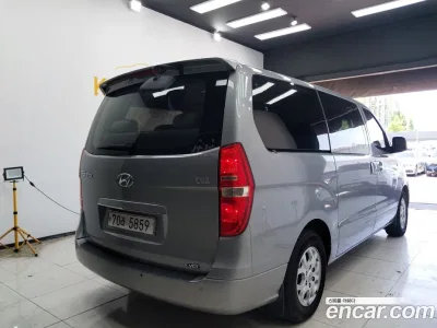 2011 Hyundai Starex 11-Seater Wagon, фото 3, лот 10191342