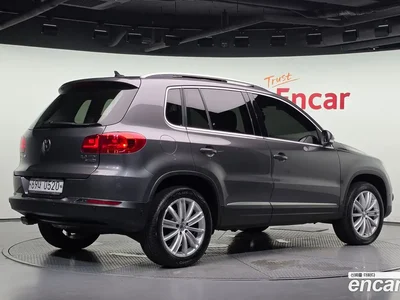 2016 Volkswagen Tiguan 2.0 TDI Premium, фото 2, лот 10212574
