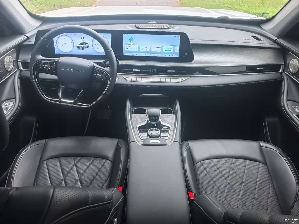 2025 Chery Tiggo 8 PRO 290T 2WD Luxury Edition, фото 4, лот 11138900