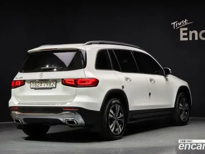 2021 Mercedes-Benz GLB-Class GLB220, фото 1, лот 10060065