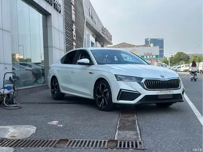 2023 Škoda Octavia Facelift PRO TSI280 Premium Edition, фото 3, лот 10348441