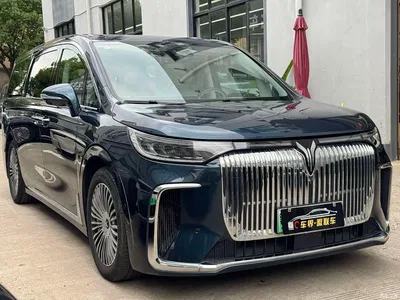 2025 Voyah Auto Voyah Dreamer PHEV AWD Flagship Kunpeng Edition, фото 4, лот 10358421