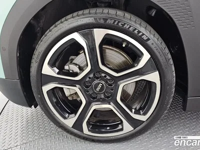 2025 Mini Aceman SE Favoured, фото 4, лот 10097689
