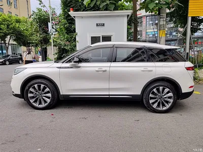 2022 Lincoln Adventurer 2.0T FWD Premium Luxury Edition, фото 3, лот 10357727