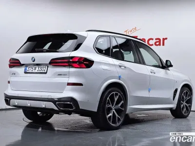 2026 BMW X5 xDrive 40i M Sport, фото 2, лот 10224585