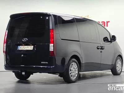 2022 Hyundai Staria Cargo 5-Seater, фото 2, лот 10342832