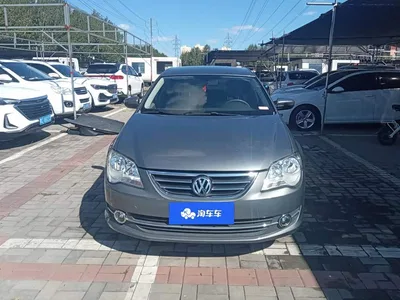2012 Volkswagen Bora 1.6L Automatic Fashion Value Edition, фото 2, лот 10471048