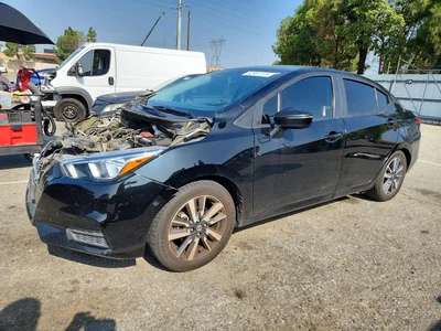 2021 NISSAN VERSA SV, фото 1, лот 10732836