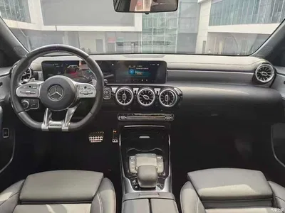 2019 Mercedes-Benz A-Class AMG AMG A 35 L 4MATIC, фото 4, лот 10284543