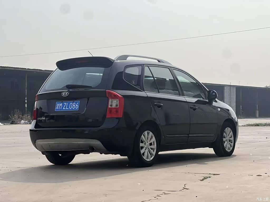 2011 Kia Carens 2.0L 7-Seater Automatic Standard, фото 4, лот 10449080