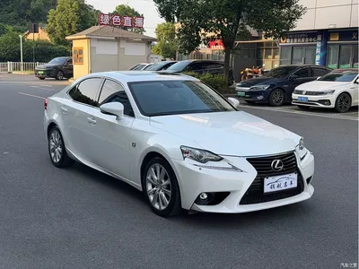 2015 Lexus IS 200t Trend Edition, фото 3, лот 10315594