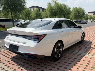 2022 Hyundai Elantra 1.5L CVT LUX Premium Edition, фото 4, лот 11134165