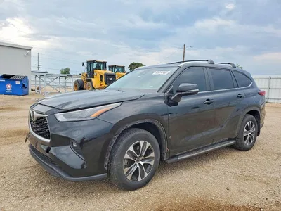 2023 TOYOTA HIGHLANDER XLE, фото 1, лот 10540209