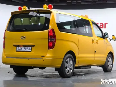 2015 Hyundai Starex 4WD Guard car of chidren, фото 2, лот 10161552