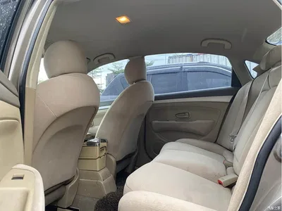 2012 Nissan Sylphy Classic 1.6XE Automatic Comfort Edition, фото 4, лот 10895078