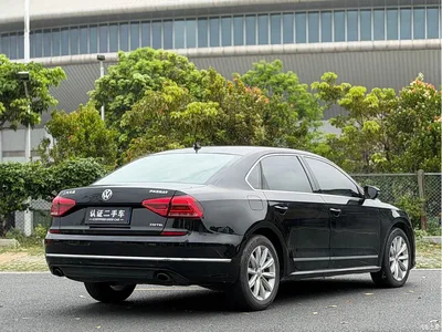 2017 Volkswagen Passat 330TSI DSG Prestige, фото 4, лот 10443238