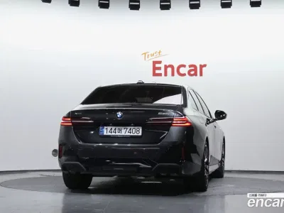2024 BMW 5-Series 530i xDrive M Sport, фото 2, лот 10052832