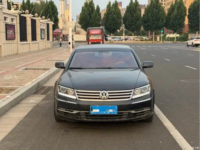 2011 Volkswagen Phaeton 4.2L V8 4-seat Extended Individual Edition, фото 2, лот 10475389